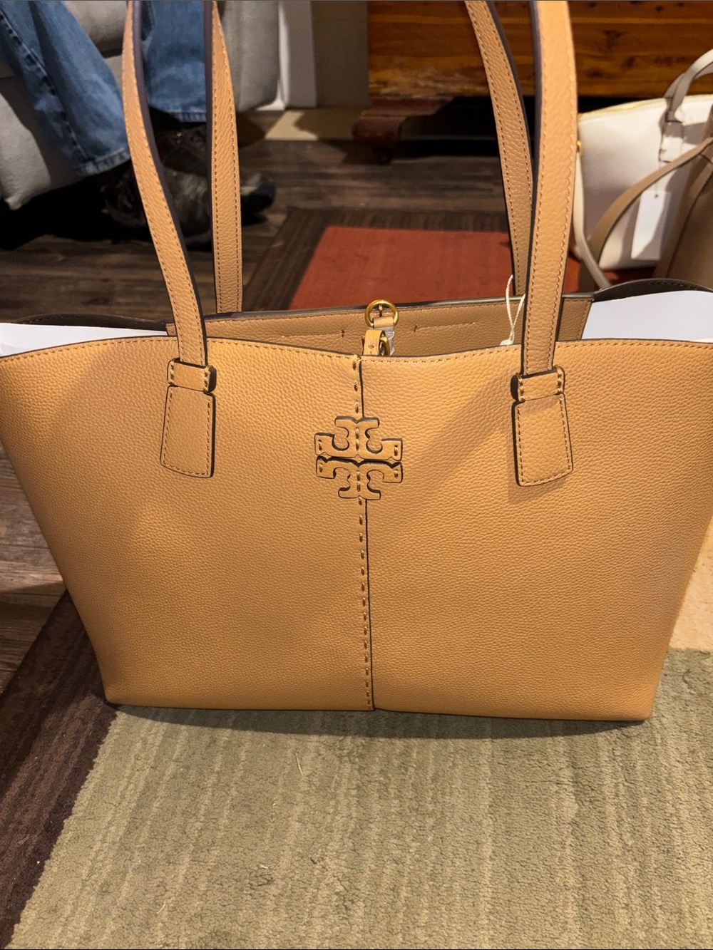 Tote McGraw tote in Tan with Logo Accent